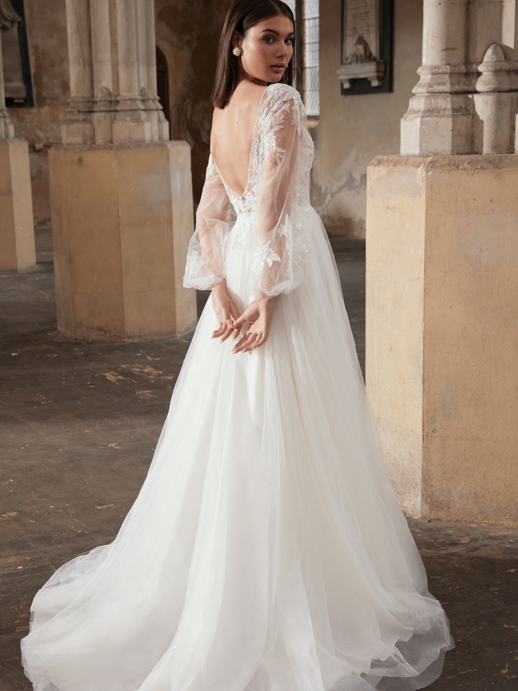 River de Justin Alexander, robe de mariée longue princesse manches longues  Juliette se Marie