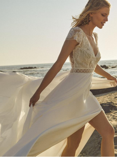robe mariée fluide bohème dentelle Nectar Robe de mariée longue, Marylise