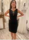 Robe courte noire cocktail