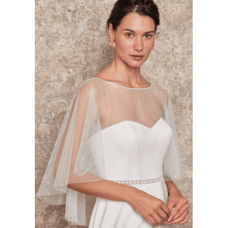 Cape courte de mariée en tulle by Lambert Créations