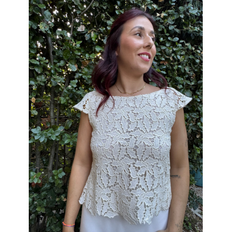 Top en guipure, dos nu. Création Atelier de Juliette, by Juliette se Marie