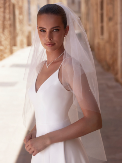 Voile de mariée en tulle pailleté ivoire champagne.