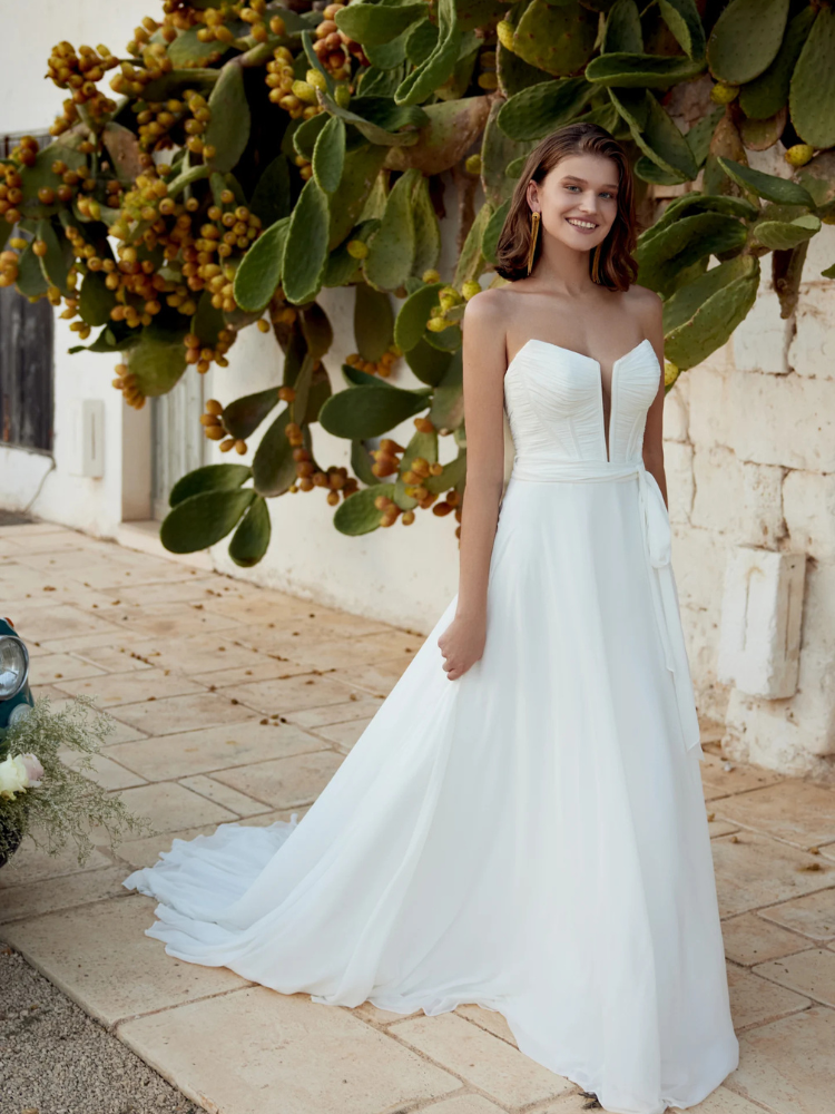 Kotor, robe bustier, avec des manches, fluide, romantique