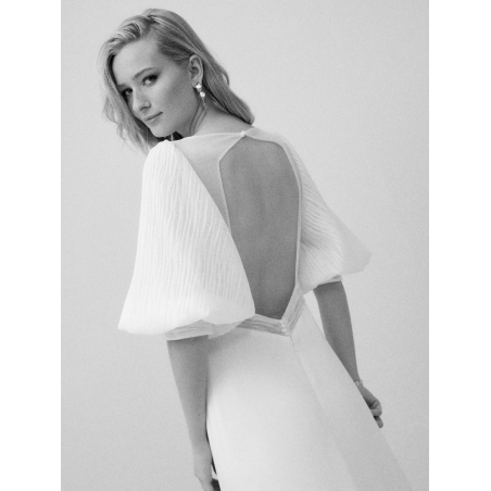 Podérosa, robe dos nu, manches bouffantes, Rembo Atelier