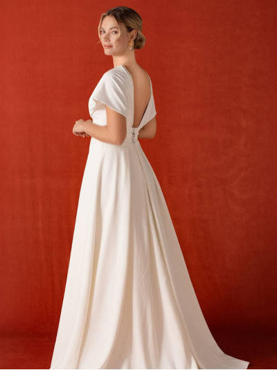 Ness, robe deux en un, dos nu, ceinture à paillette, décolleté, Elsa Gary