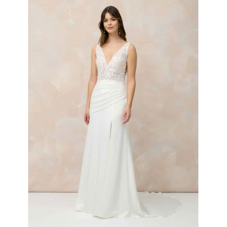 Dreaming Of You 1, robe décolleté avec de la broderie, Marylise Bridal