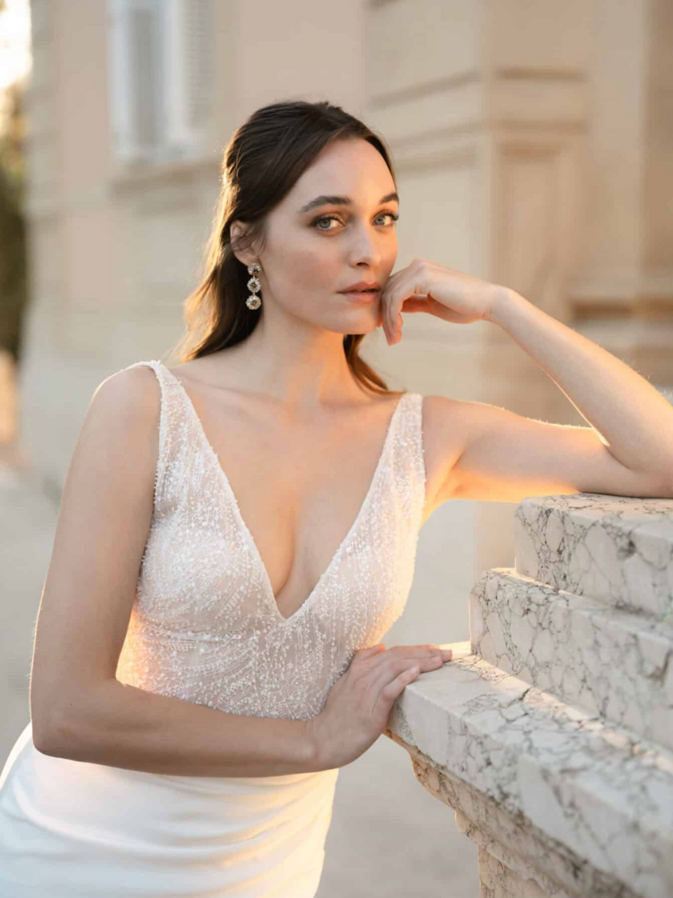 robe de mariée fourreau et dentelle Marylise