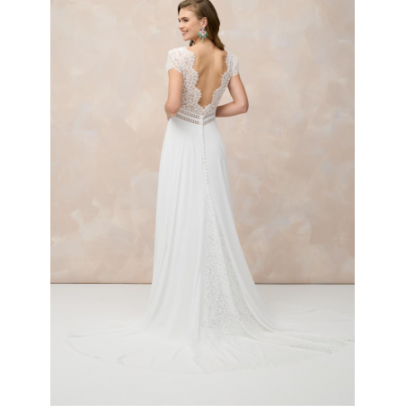 Honey Bee, robe de mariée longue fluide, bohème, dentelle de Calais, by Marylise, Rembo Styling