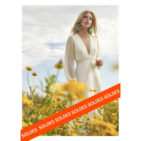 Robe de Mariée longue  jeu de transparence Robe de mariée fourreau en mousseline by Rembo Atelier