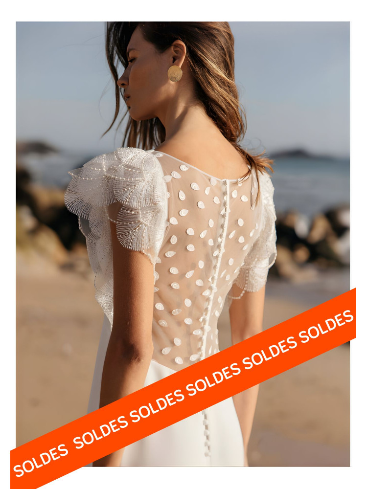 Robe droite près du corps de chez Lambert Créations