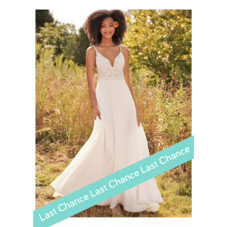 Robe de mariée longue fluide avec dentelles et bretelles, Lilian West