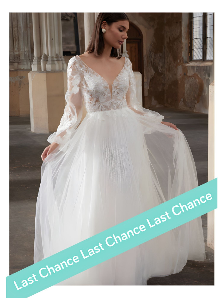 Robe de mariée longue style princesse, manches longues, perles et sequins