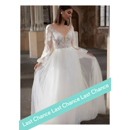 Robe de mariée longue style princesse, manches longues, perles et sequins