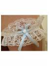 Jarretière de mariée, dentelle, avec un noeud  en ruban fin blanc et bleu