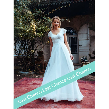 Robe fluide bohème en mousseline et dentelle