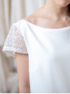 Robe de mariée courte, twill et guipure, création française Atelier de Juliette