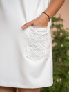 Arlette  robe courte civile de l'Atelier de Juliette se Marie, en crêpe et guipure. Création française