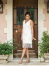 Audrey, robe civile courte, Coupe droite, frange dentelle.