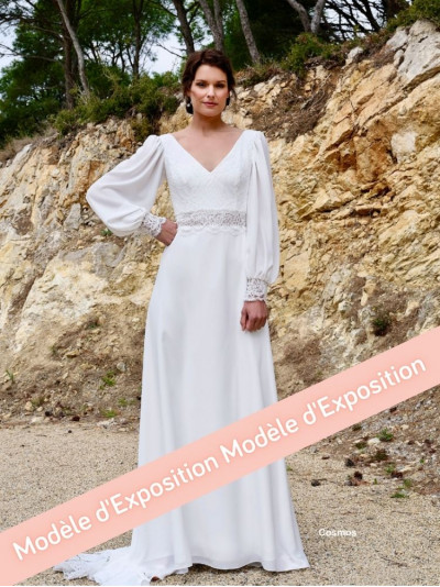 Cosmos, robe de mariée longue bohème dos nu, à manches longues, Créations Bochet