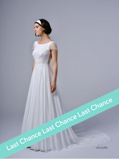 Velours, robe de mariée longue bohème dos nu, col bateau, , Créations Bochet