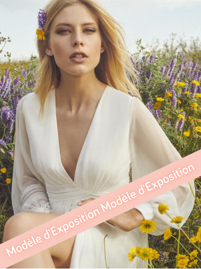 Robe de Mariée longue  jeu de transparence Robe de mariée fourreau en mousseline by Rembo Atelier