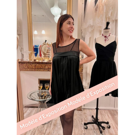 Robe courte noire, signée Les Petites, spécial outlet pour les Fêtes