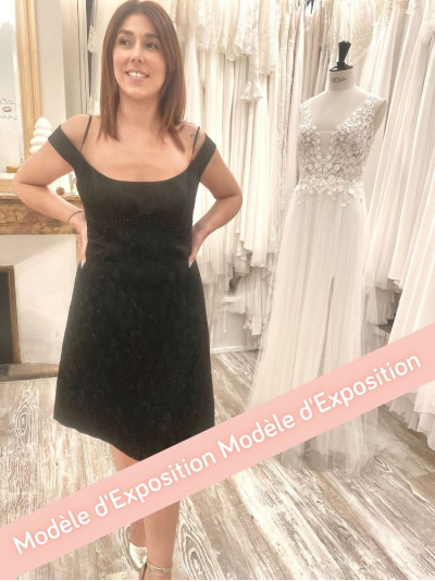 Robe courte Tara Jarmon - dernier modèle dégriffé