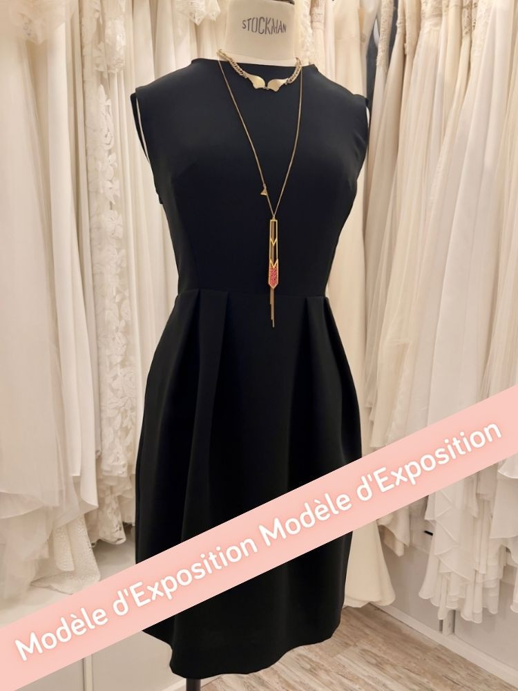 Robe cocktail noire courte Claudie Pierlot