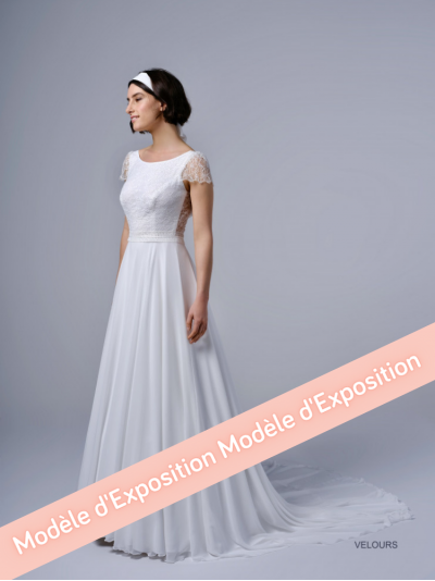 Velours, robe de mariée longue bohème dos nu, col bateau, , Créations Bochet