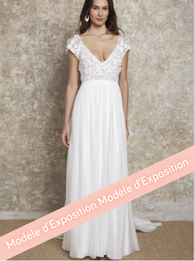 Persée, robe de mariée longue fluide dos nu Lambert Créations