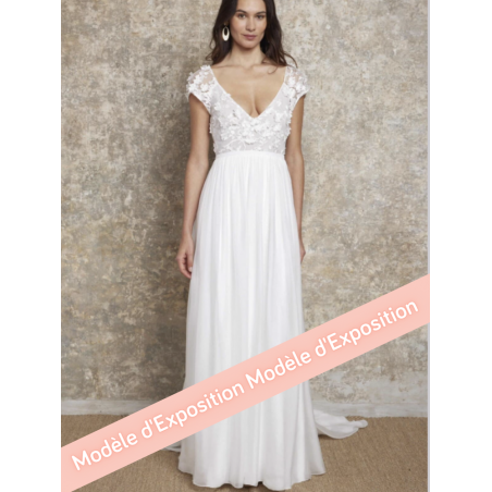 Persée, robe de mariée longue fluide dos nu Lambert Créations