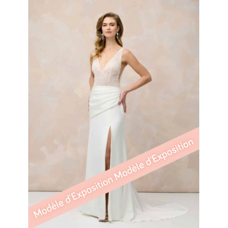 robe de mariée fourreau et dentelle Marylise