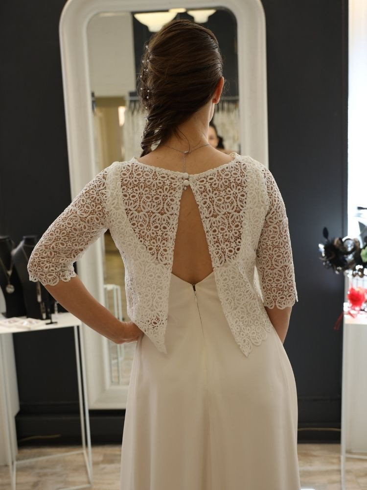 Tops français, réalisation de notre atelier ! Arabesque, taille 38 en guipure