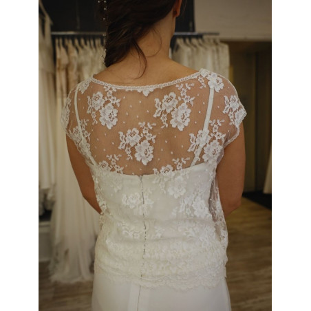 Top en tulle brodé français, manches courtes
