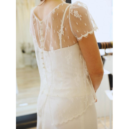Top en tulle brodé français, manches courtes