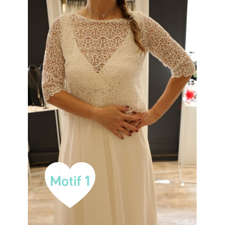 Tops français, réalisation de notre atelier ! Arabesque, taille 38 en guipure