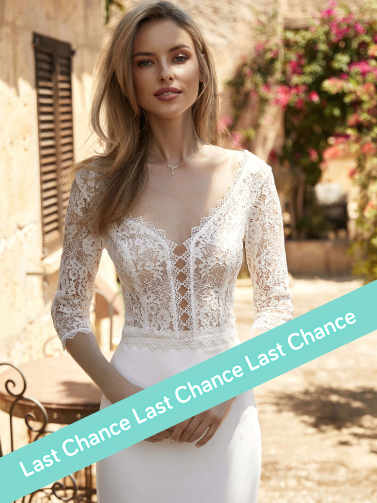 Crop top en dentelle de Calais, manches 3/4
