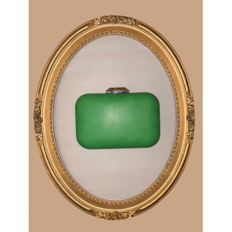 Sac de soirée à porter à la main ou en bandoulière. Vert et argenté, très chic, en simili-cuir.