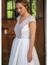 Bathilde, robe courte, jupe patineuse , dos nu profond.