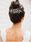 Bijoux de tête Hortense de Lizeron Paris, accessoires de mariée, peigne, couronne, porcelaine froide, création artisanale.