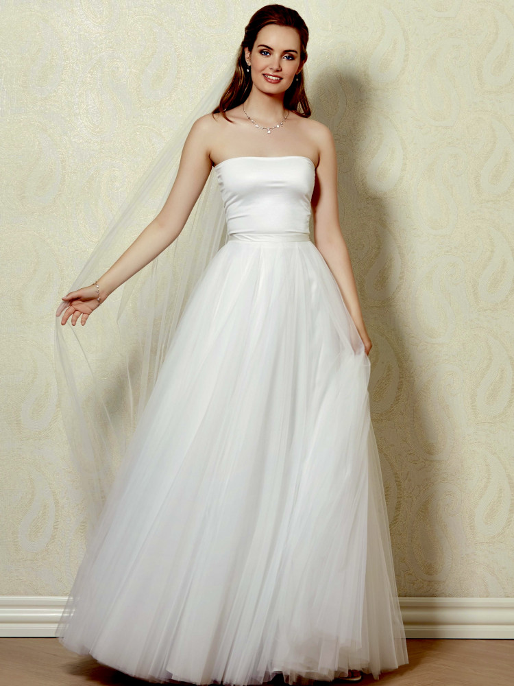 Jupe longue de mariée en tulle soft by Lilly
