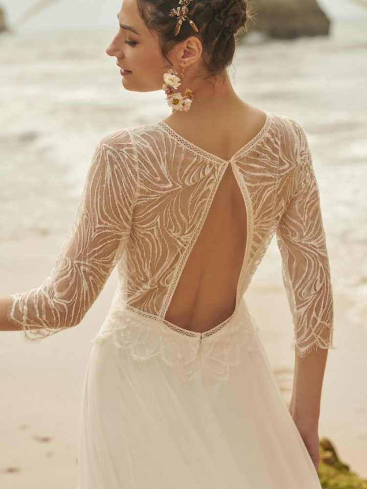 Robe fluide du créateur Rembo Styling