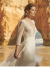 Robe de mariée longue fluide by Rembo Styling